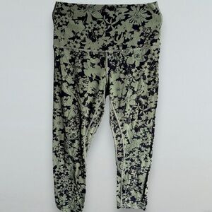 Lululemon Green Floral High-Rise Leggings 🌿 Sculpting Fit | Size S